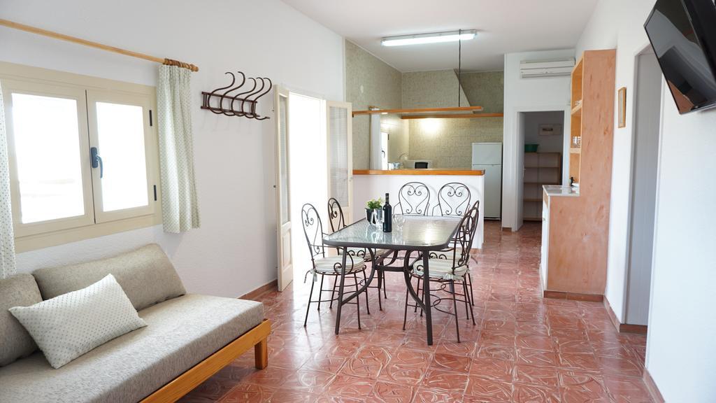Apartments Campanitx - Astbury Formentera Ес Кало Екстериор снимка